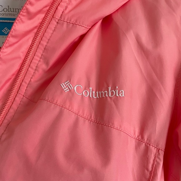 Columbia Rain Jacket - Picture 4 of 4